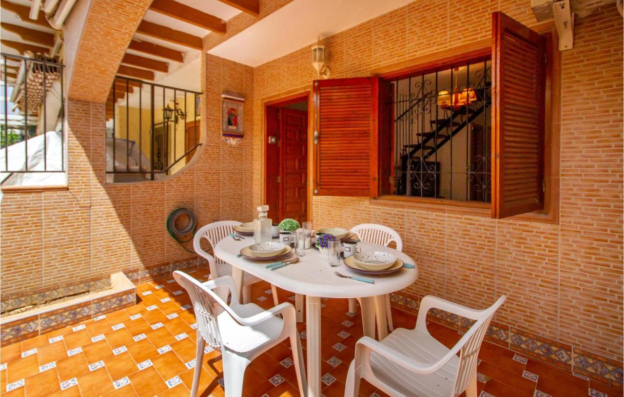 Stunning Home In Los Alcazares With Kitchen Exterior photo